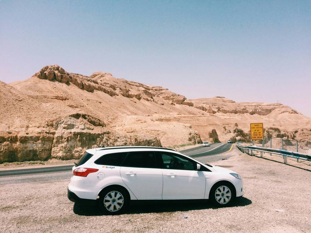 Résiliation d’une assurance auto tous risques : règles, délais et lettre type