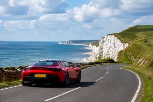Angleterre tour : itinéraire de road trip en supercar pour découvrir le pays en voiture